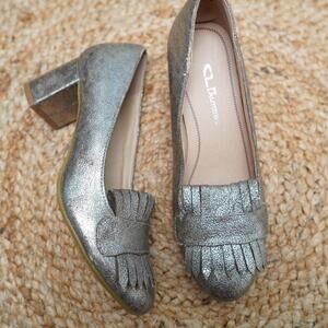 CL by Laundry Metallic Loafer Heels Size 6M